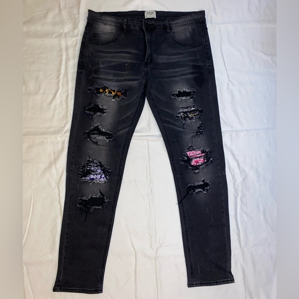 KDNK 11 4 14 11 BLACK RIPPED STYLE JEANS